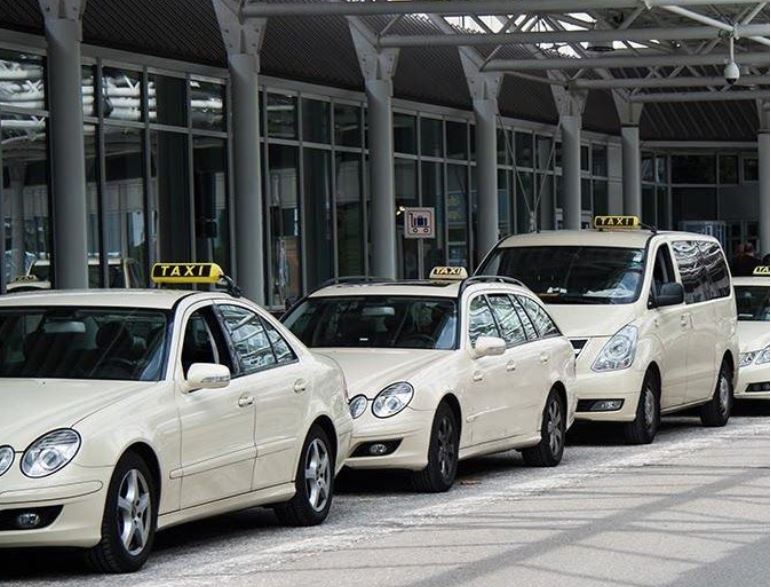 Best Taxi Service in Riyadh