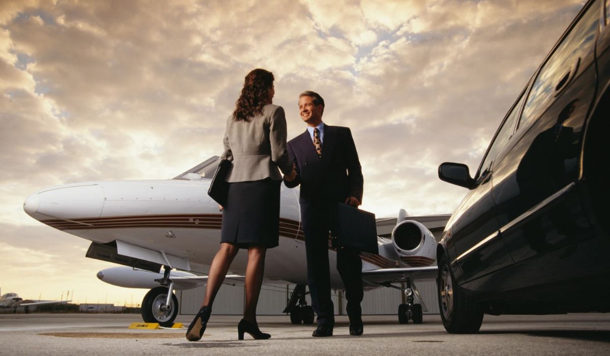 Best Travel Options For Airport Transfers in Groups