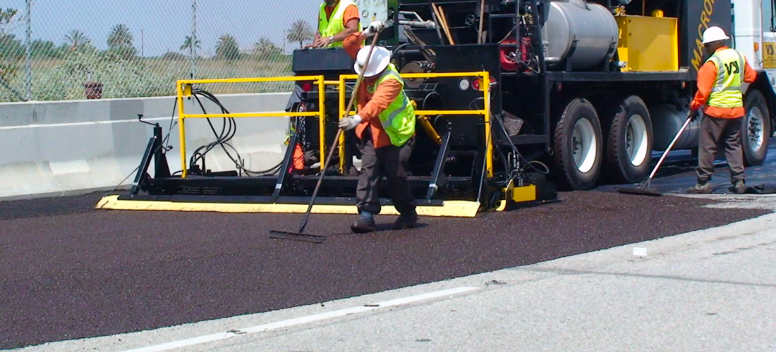 asphalt surfacing contractors