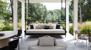 lounge chairs for living room for Stylish and Relaxing Garden Spaces