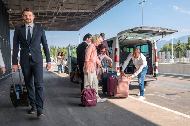 Shared airport shuttle Winnipeg